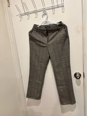 Reitman signature Gray Plaid Women Dress Pants